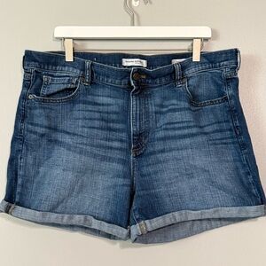 Banana Republic size 33 Denim Blue Women's Roll up Shorts 157B4